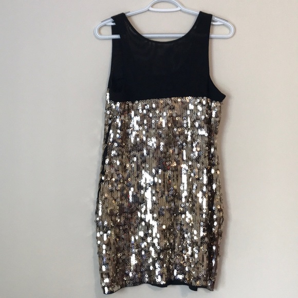 Express size medium mini dress with Gold sequins - Picture 3 of 4
